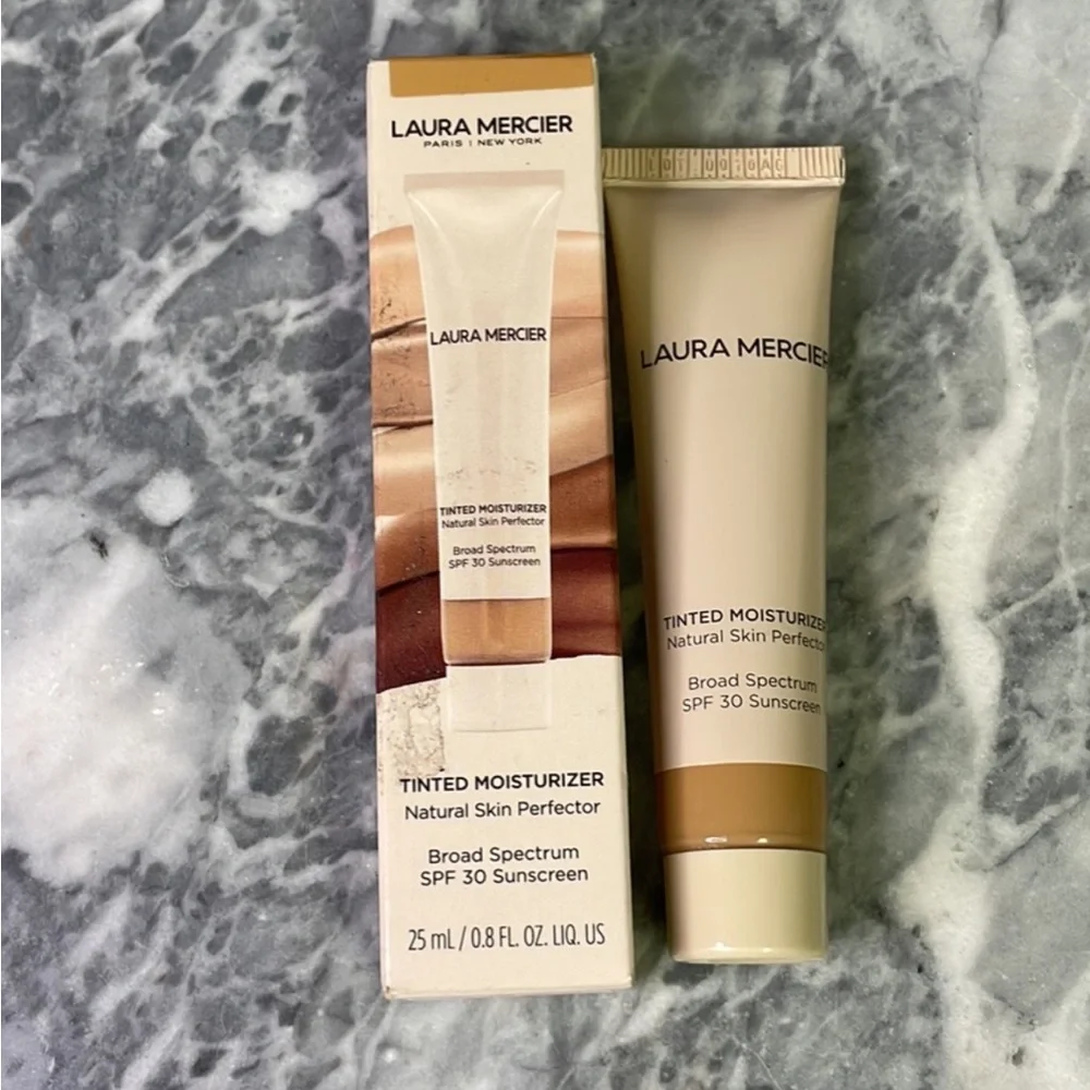 Laura Mercier Tinted Moisturizer Tawny